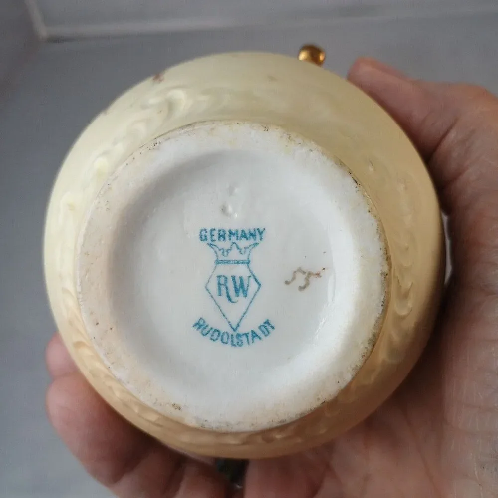 RW this antique